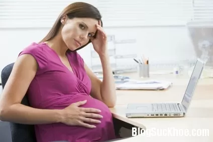 Lưu ý khi bà bầu bị cận thị