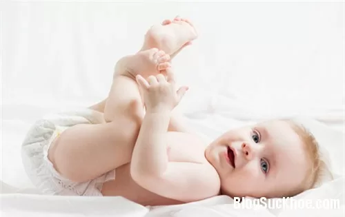 Một số lưu ý trong việc chọn và sử dụng tã cho trẻ