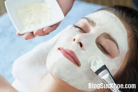 Làm mờ vết tàn nhang bằng sữa chua