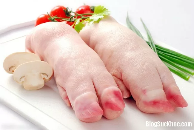 Những bệnh ăn móng giò sẽ có hại
