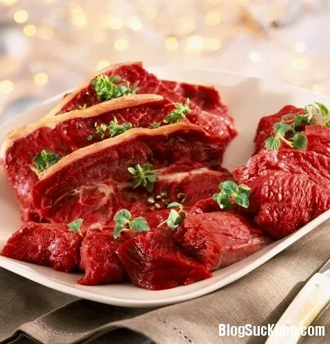Thực phẩm khiến bạn đổ bệnh nếu không được chế biến và bảo quản đúng cách