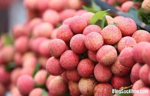 Các món ăn bài thuốc chữa yếu sinh lý từ quả vải
