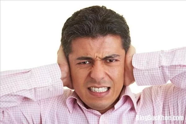 Tìm hiểu về chứng ù tai