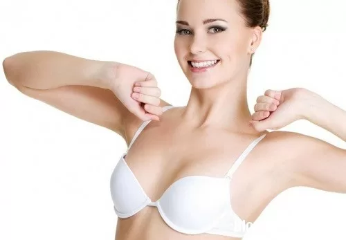 Mẹo xử lý mùi hôi nách hiệu quả