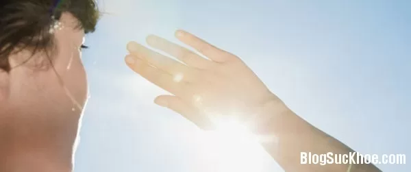 5 nguyên nhân mùa hè khiến bạn già nhanh hơn