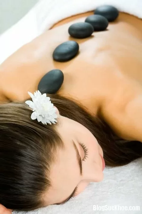 Tác dụng của đá nóng với sức khỏe