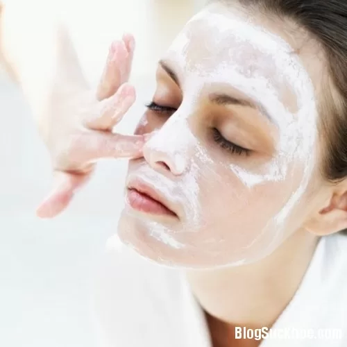 Mẹo xử lý lỗ chân lông to không tốn kém
