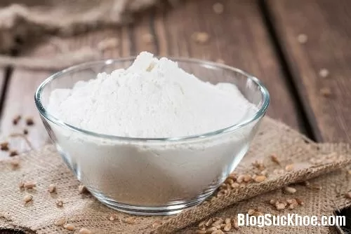Trị tàn nhang và cải thiện vòng 1 với bột sắn dây