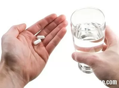 Những cách uống thuốc sai lầm sinh bệnh