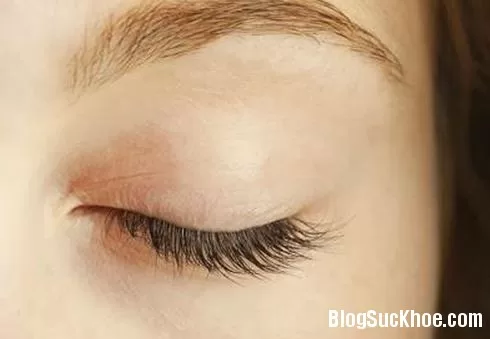 Cách đơn giản giúp mi cong vút