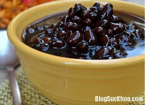 Giảm 5kg một tuần nhờ uống nước đậu đen