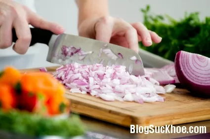 Những công dụng của hành tây đối với sức khỏe
