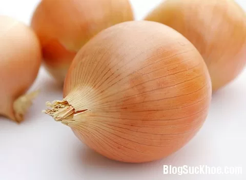 Hành tây chữa đau thắt ngực, mỡ máu cao