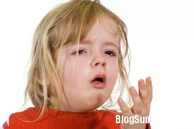 Mẹo hay trị ho có đờm cho trẻ