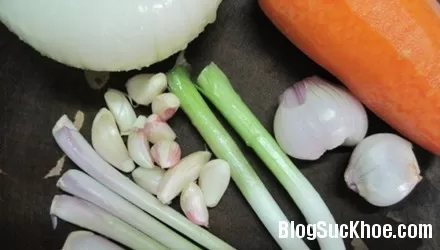 Bí quyết giúp tóc mọc nhanh với 1 lần duy nhất