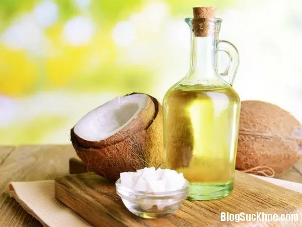 Những lợi ích từ dầu dừa trong mùa đông