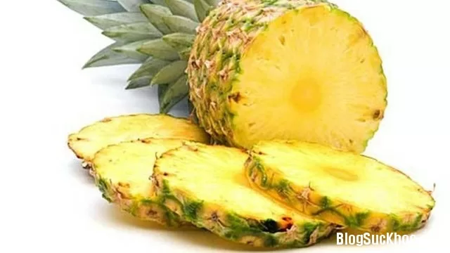 Lý do không nên ăn dứa trong mùa đông