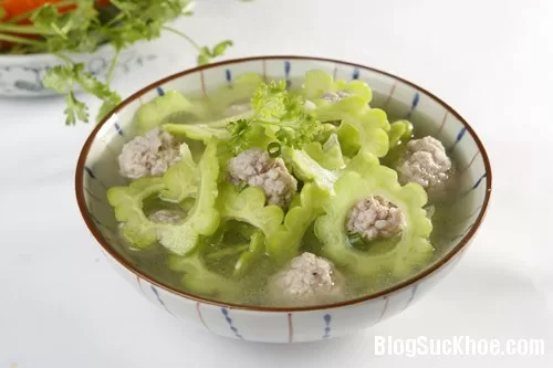 Món ăn là "khắc tinh" của mụn trứng cá