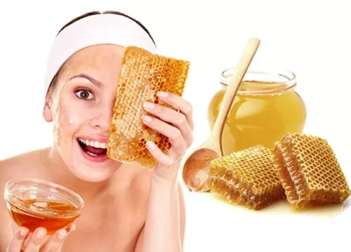 Các loại nước rửa mặt giúp da đẹp mịn màng