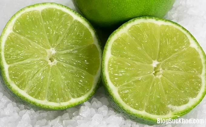 Trị hôi miệng và hôi chân dứt điểm với những mẹo đơn giản