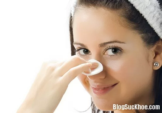Mẹo triệt tiêu mụn đầu đen hiệu quả