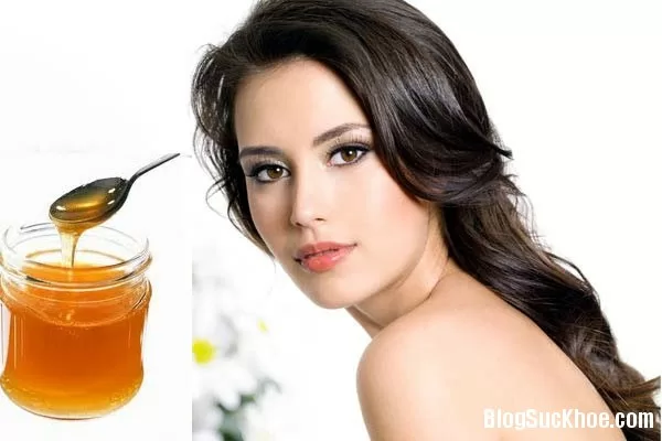 Xóa nếp nhăn, trắng da, trị tàn nhang từ mật ong trong 1 tuần