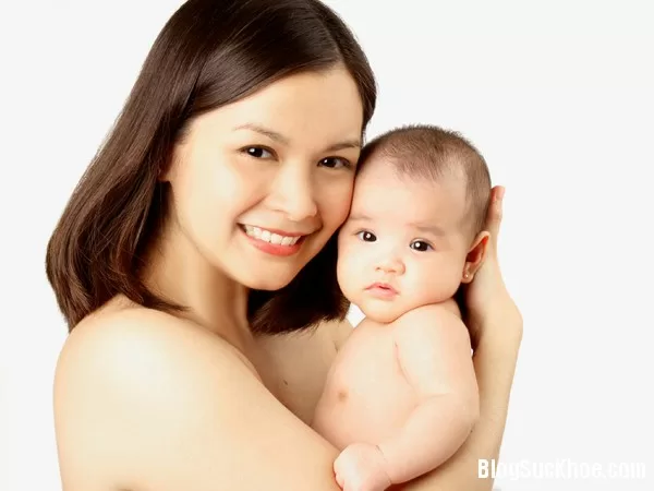 7 sai lầm thường gặp khi cho con bú