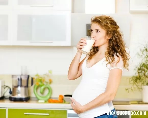 Thai mấy tuần thì nên uống sữa bầu?