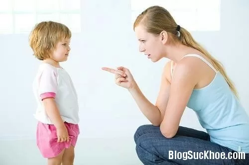 6 kiểu dạy sai lầm của bố mẹ