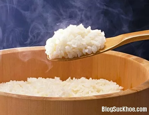 Thoát khỏi nỗi lo mụn đầu đen với cách đơn giản