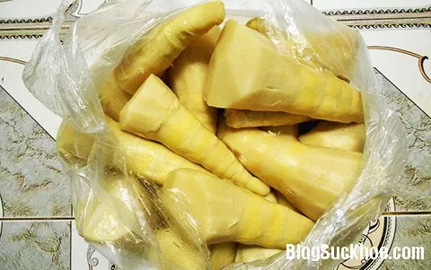 Cách nhận biết măng ngâm hóa chất vàng gây ung thư