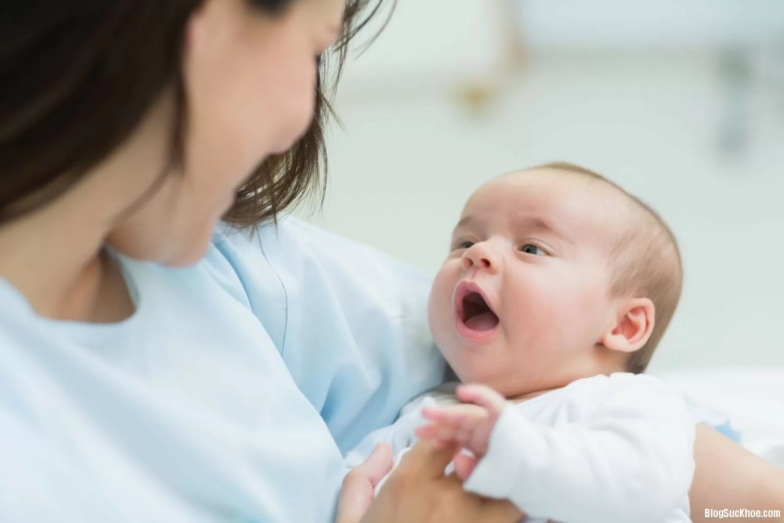 Cách phục hồi sức khỏe cho bà mẹ sau sinh