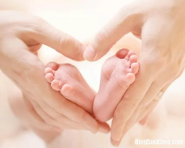 Lợi ích khi cho bé đi chân trần