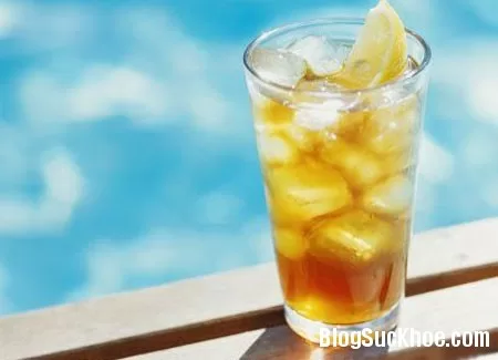 Những nguy hiểm khi uống trà đá quá nhiều