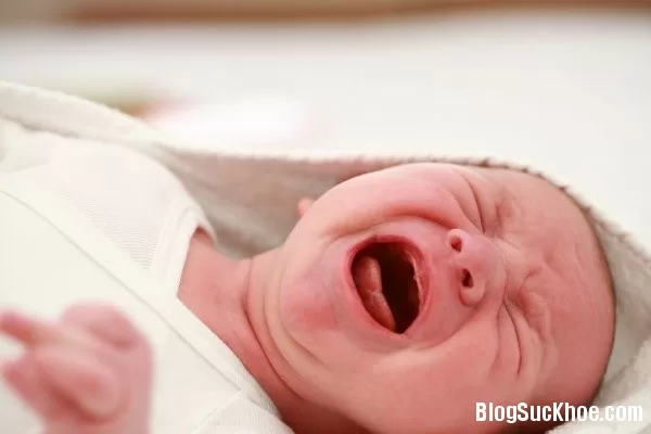 Tiếng khóc đầu đời của bé có ý nghĩa như thế nào?