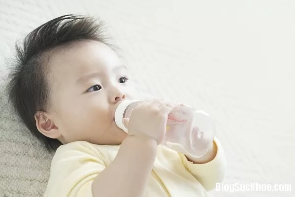 Con không bao giờ bị táo bón nếu mẹ biết điều này