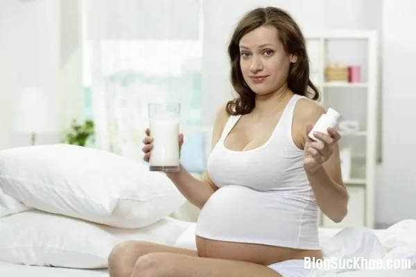 Lý do phụ nữ mang thai cần bổ sung canxi