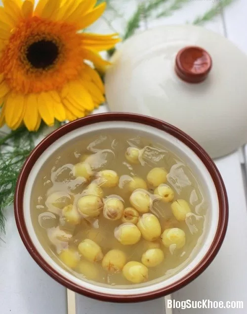 Món ăn bài thuốc an thần từ hạt sen
