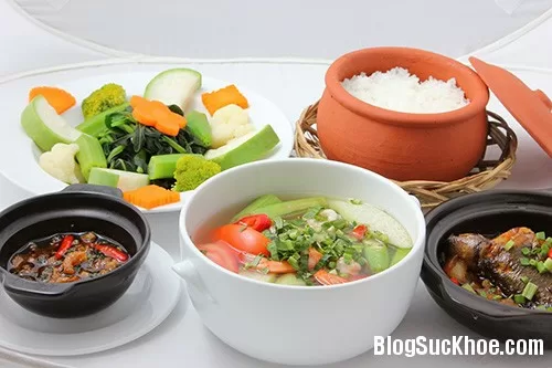 Món ăn vào buổi trưa khiến vòng 2 đồ sộ biến mất