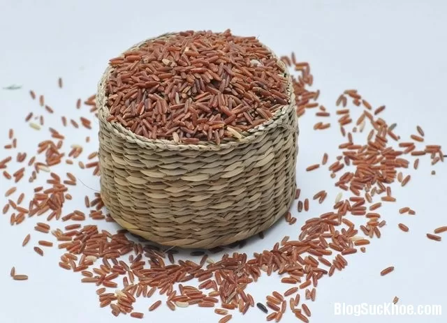 Cách chế biến một vài món ăn dặm từ bột gạo nứt cho trẻ