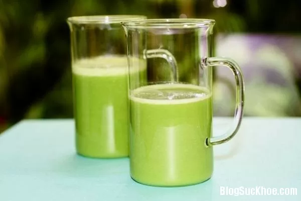 Học cách pha loại nước uống giúp da trẻ mãi như gái 20
