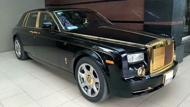 Bộ đôi Rolls-Royce Phantom xuất hiện tại Quảng Ninh và Hà Nội