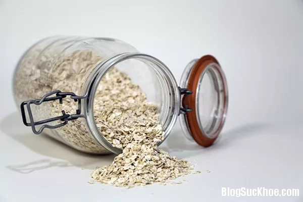Da trắng bật tông nhờ dùng bột yến mạch đúng cách