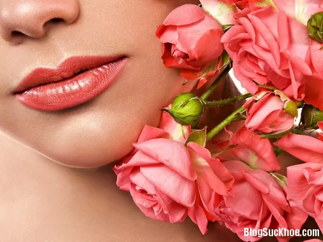 Mẹo tự nhiên cho môi hồng rạng rỡ