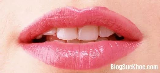 Bí quyết bỏ túi để đôi môi căng mọng, hồng hào