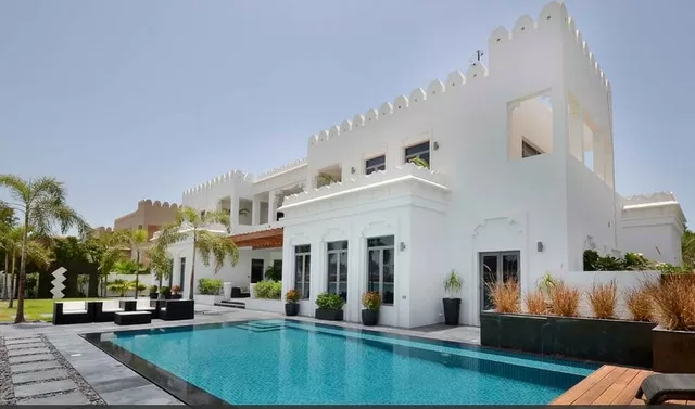 Choáng ngợp trước những căn biệt thự đắt đỏ và sang trọng bậc nhất Dubai
