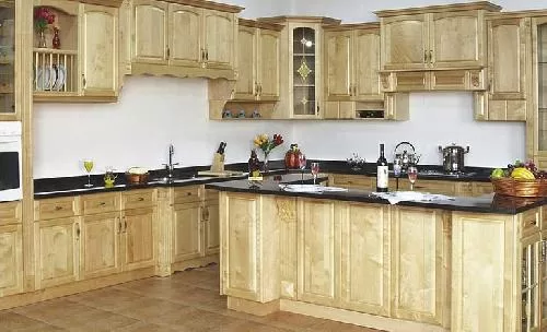 Chia sẻ mẫu tủ bếp chữ G đẹp bằng gỗ sồi Nga
