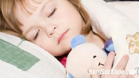 Mẹo giúp bé hay ăn chóng lớn, không đau ốm cả năm