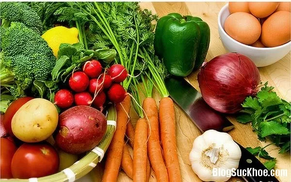 Loại bỏ thuốc trừ sâu trong rau, quả bằng cách dùng dấm trắng