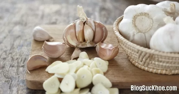 Món ăn thuốc từ tỏi trị bệnh